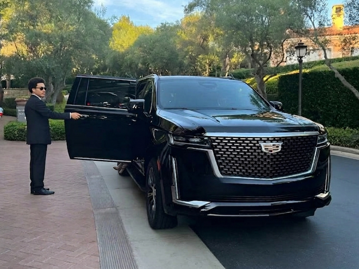 Chauffeur Service 4